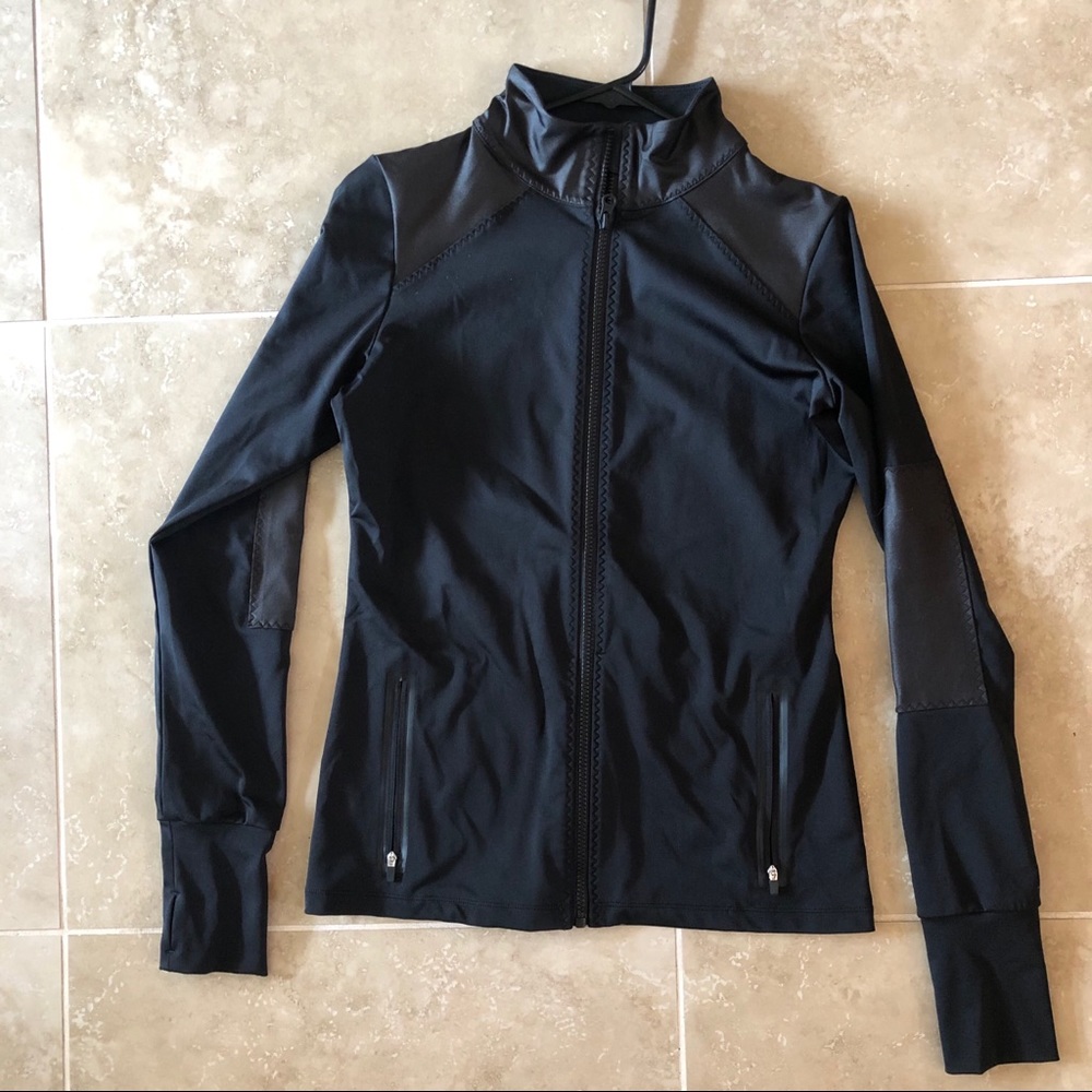 Lorna Jane zip up top